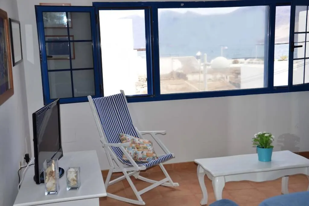 Holiday home Lanzarote Famara Beach Spain